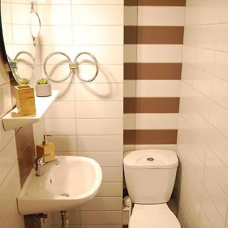 Lovely Boutique 2-bedroom Apartment. Olympia. Lejlighed *